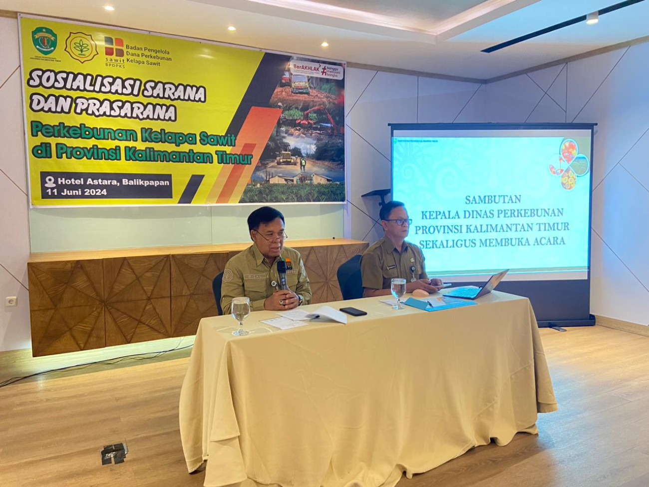 Disbun Gelar Sosialisasi Sarana dan Prasarana Perkebunan Kelapa Sawit