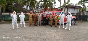 BPBD Kaltim Lakukan Penyemprotan Cairan Disinfektan di Kantor UPTD P2TP