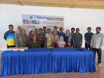 Disbun Perkuat Kelembagaan Petani Karet di Linggang Bangun Sari