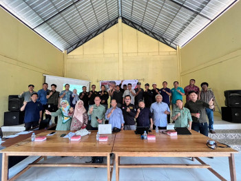 Disbun Latih Petani Paser Ciptakan Produk Kreatif Berbahan Turunan Sawit